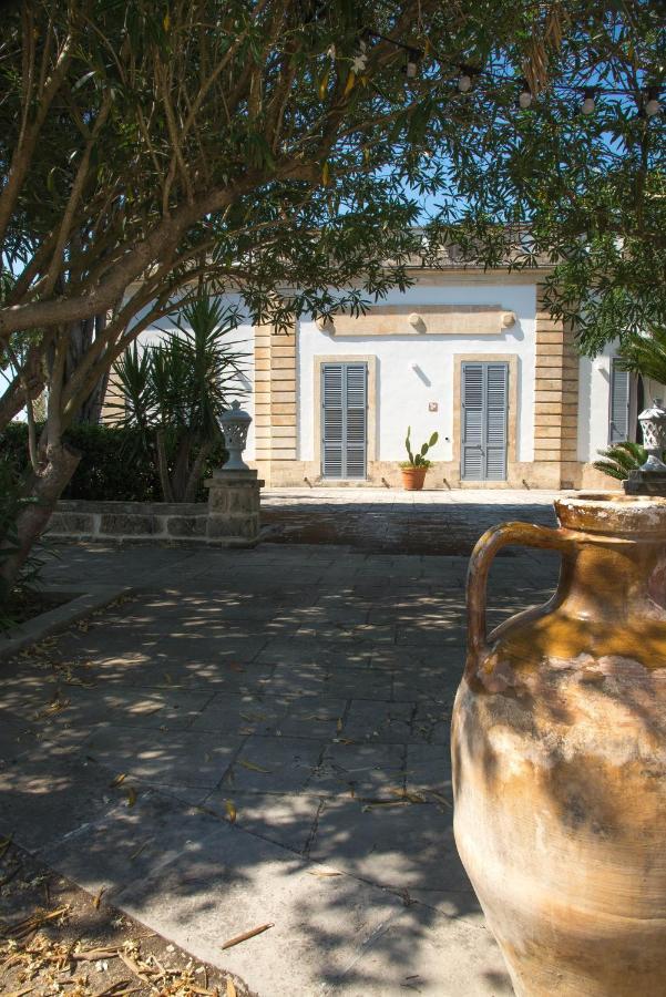مونتيروني دي ليتشي Dimora Del Duca, Masseria B&B Di Charme المظهر الخارجي الصورة